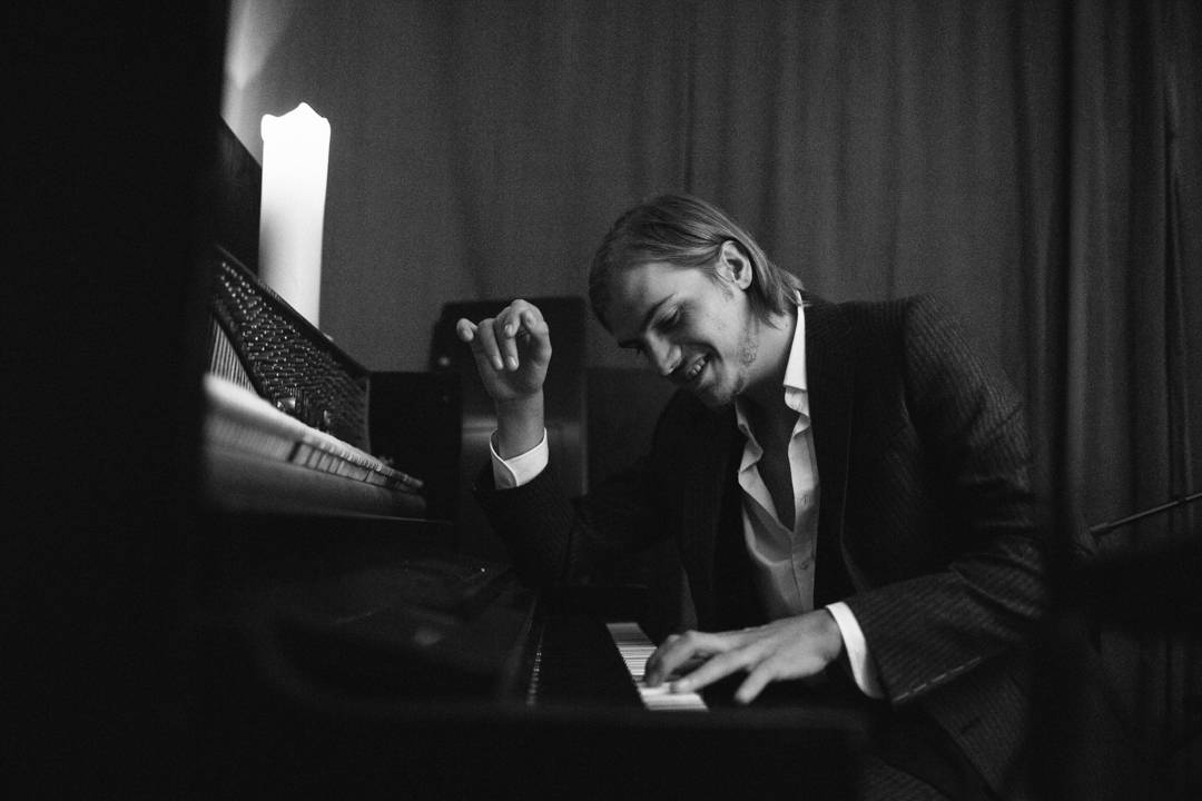 Dylan LeBlanc returns to Europe in August/September and announces first festival today